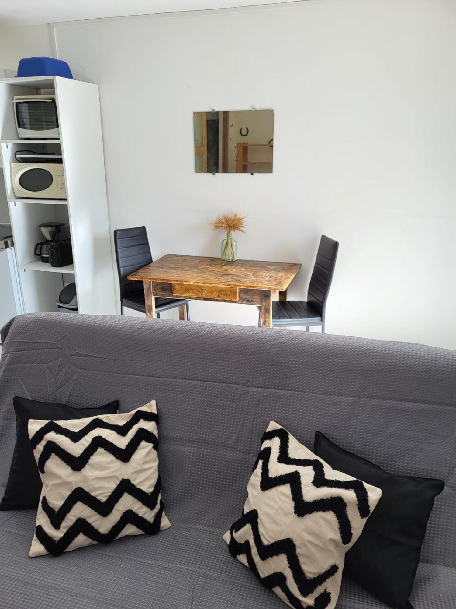 Abrivado Apartment Aimargues